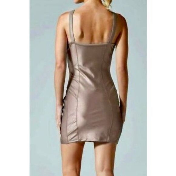 NWOT NOLI l Yoga Almond Liquid Curve Hugging Women's Dress Size 6 - Picture 2 of 9